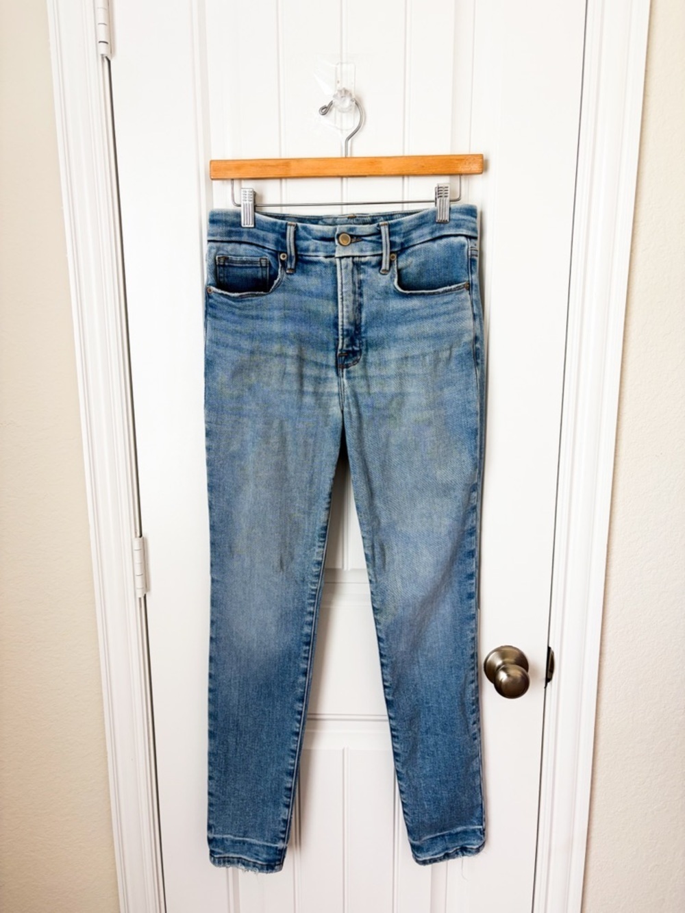 Good American Good Legs Stacked Blue Skinny Jeans Size 4/27 - Picture 3 of 4